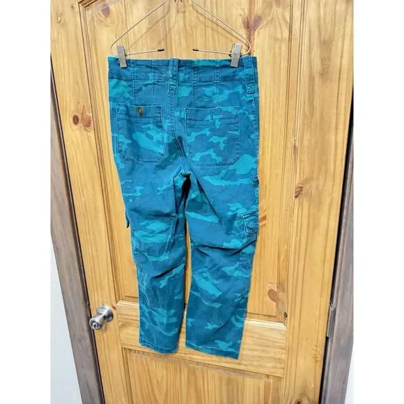 Anthropologie Women's Austin Cargo Pants Camo Straight Leg Crop Green Size 26 - Picture 3 of 4